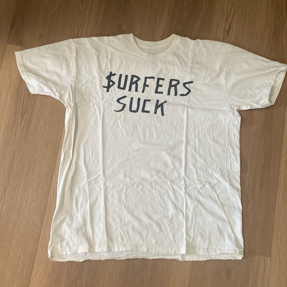 Captain Fin T-shirt - Picture 1 of 4